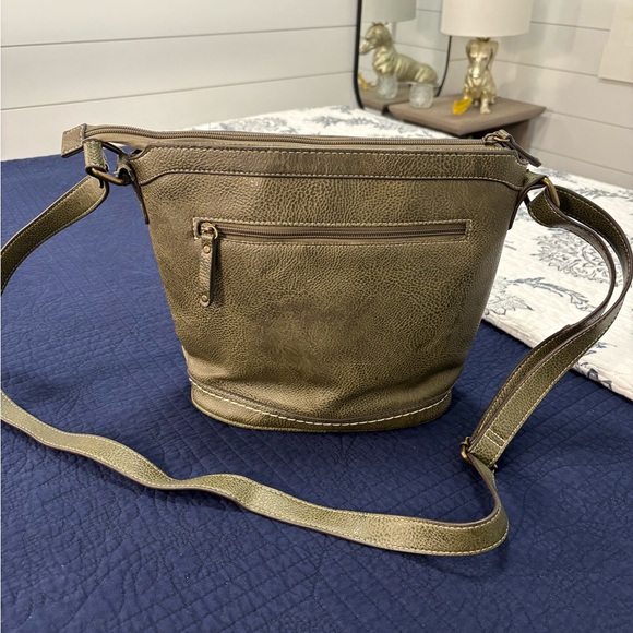 B.O.C. Born Concepts Olive Crossbody Bag - Picture 2 of 5